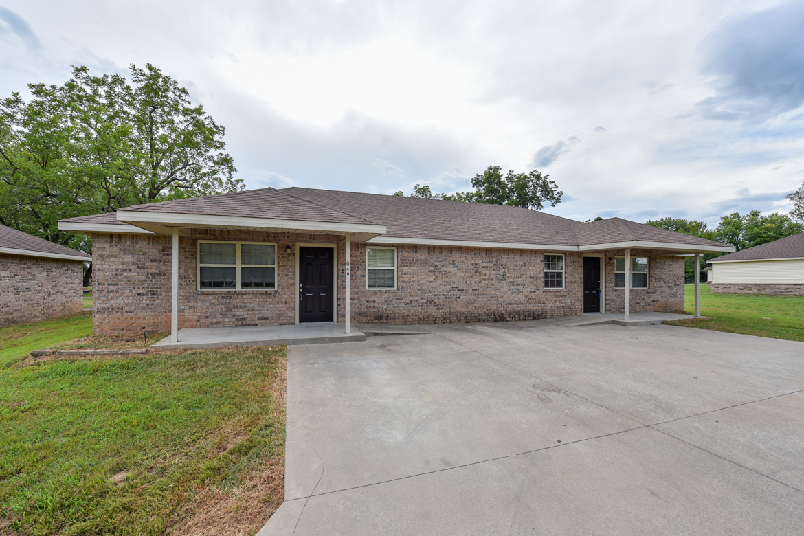 104 N Ash Street - A